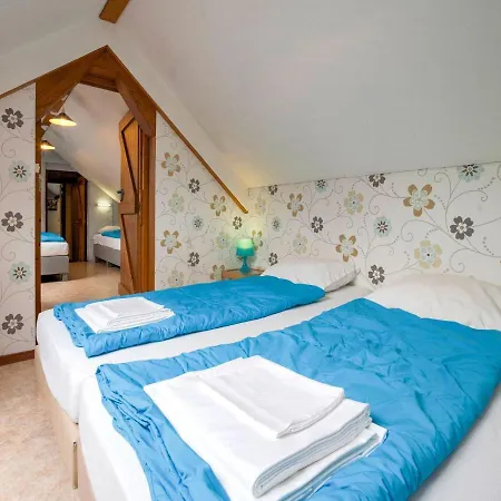 Holiday home Serene In *