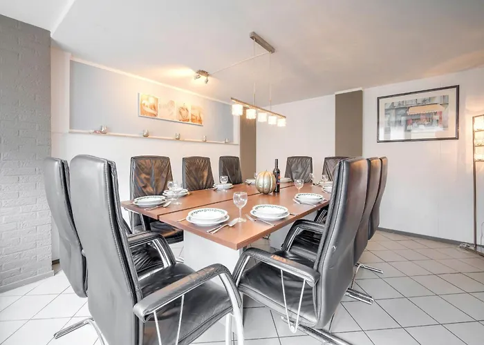 In Near Maastricht * Ulestraten