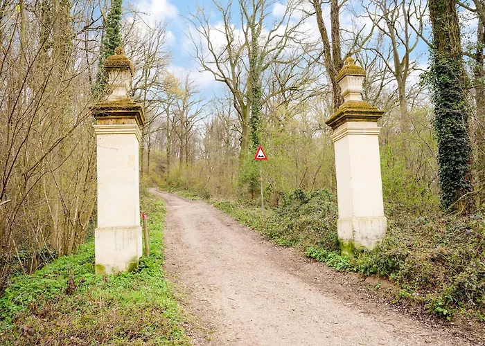 In Near Maastricht * Ulestraten