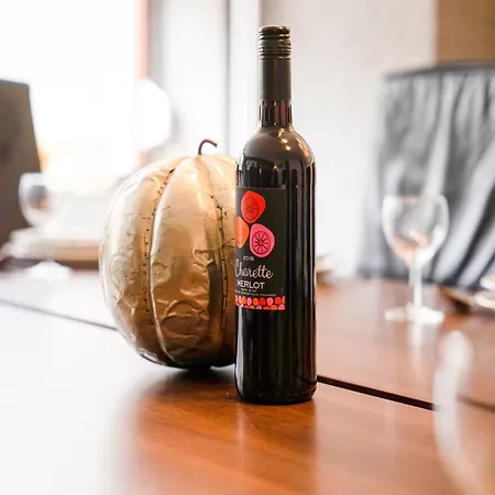 In Near Maastricht * Ulestraten